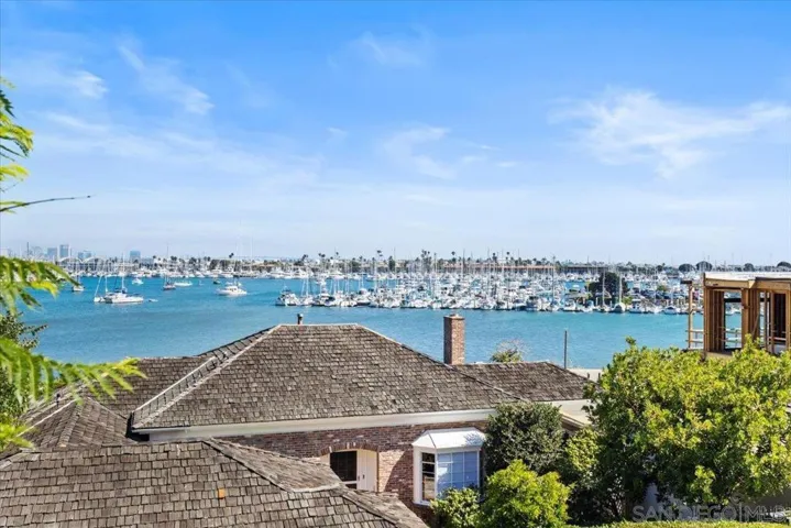 827 Rosecrans St., San Diego, California 92106