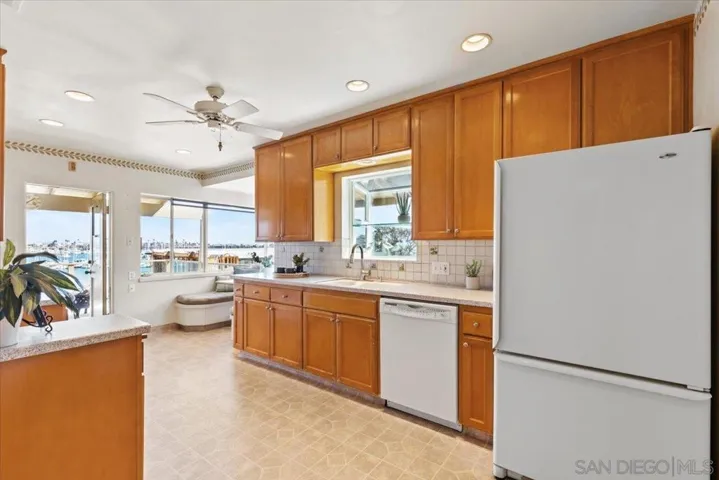 827 Rosecrans St., San Diego, California 92106