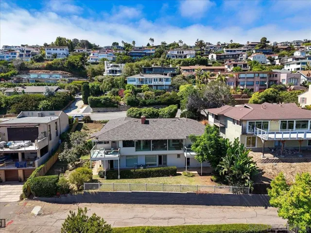 827 Rosecrans St., San Diego, California 92106