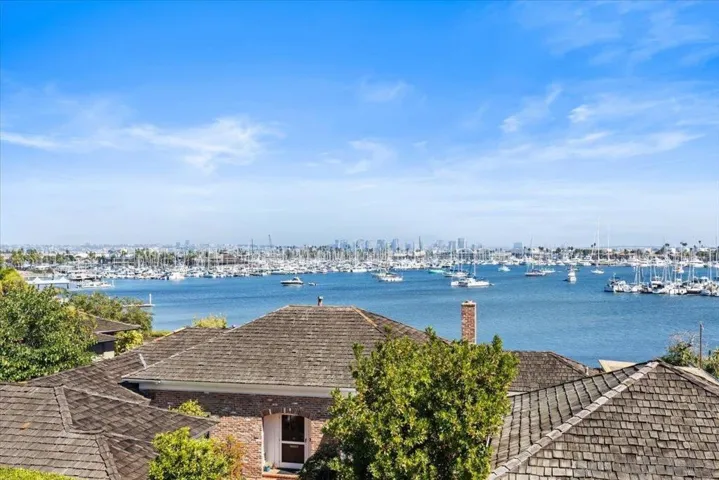 827 Rosecrans St., San Diego, California 92106