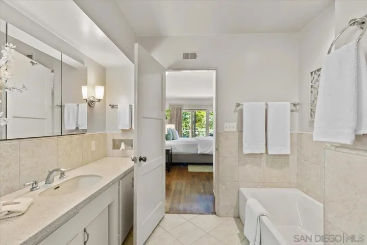 827 Rosecrans St., San Diego, California 92106