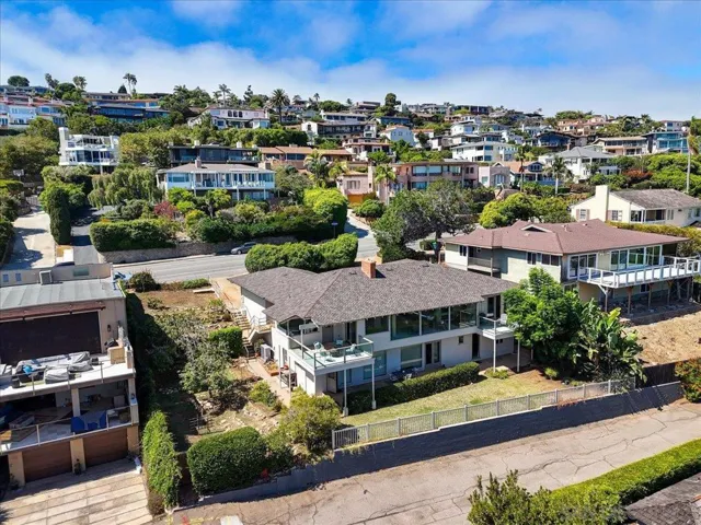 827 Rosecrans St., San Diego, California 92106