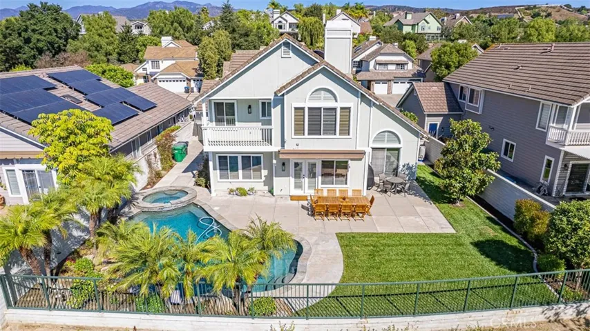 9 Lexington Way, Coto De Caza, California 92679