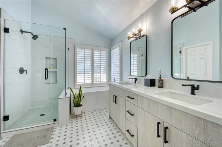 9 Lexington Way, Coto De Caza, California 92679