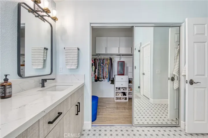 9 Lexington Way, Coto De Caza, California 92679