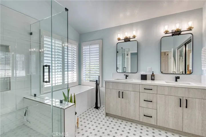 9 Lexington Way, Coto De Caza, California 92679