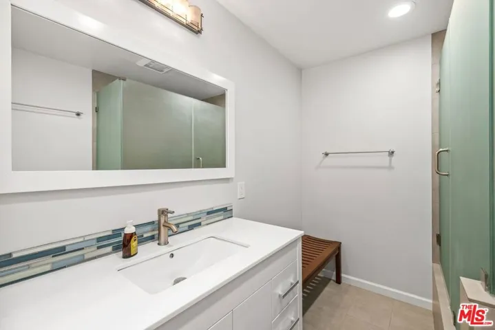 1742 Stoner Avenue 2, Los Angeles, California 90025