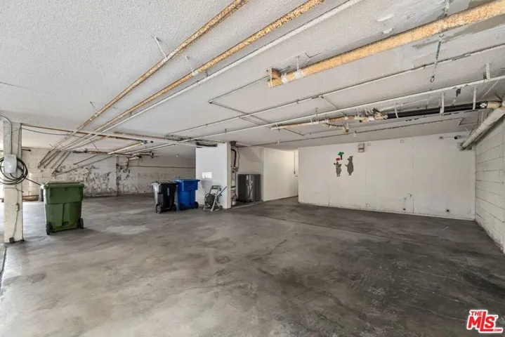 1742 Stoner Avenue 2, Los Angeles, California 90025