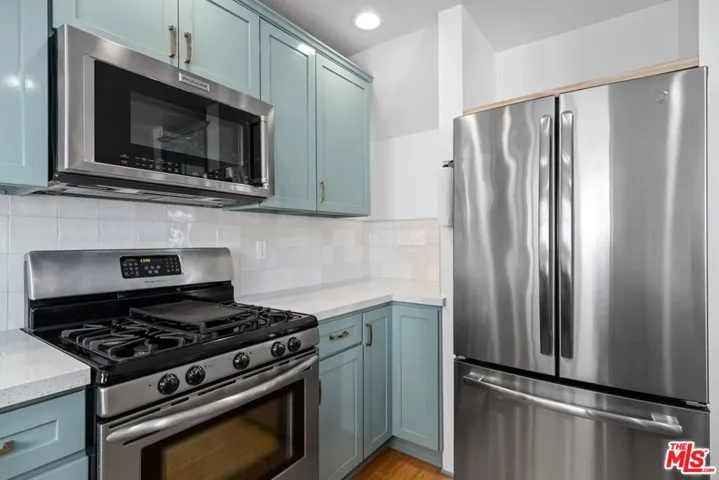 1742 Stoner Avenue 2, Los Angeles, California 90025