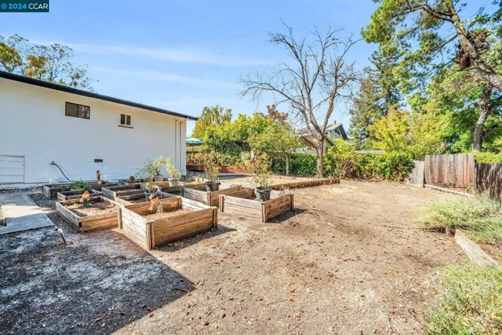 114 Montanya Ct, Walnut Creek, California 94597