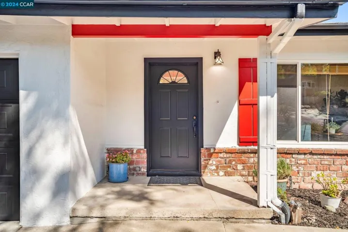 114 Montanya Ct, Walnut Creek, California 94597