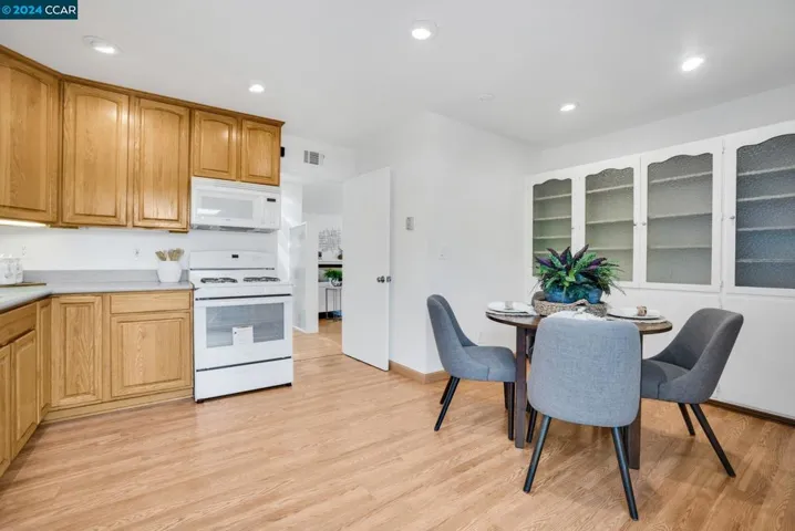 114 Montanya Ct, Walnut Creek, California 94597