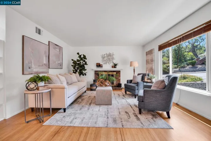 114 Montanya Ct, Walnut Creek, California 94597