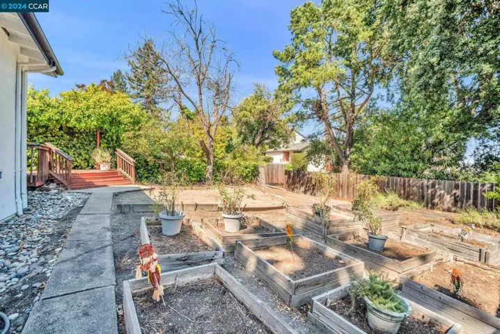 114 Montanya Ct, Walnut Creek, California 94597
