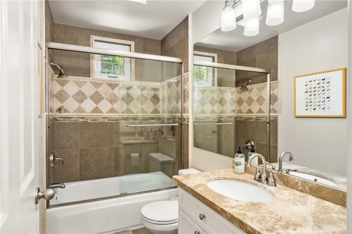 bathroom upstairs