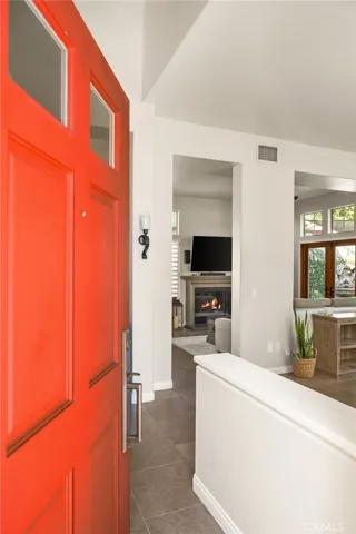 Entry way into the home