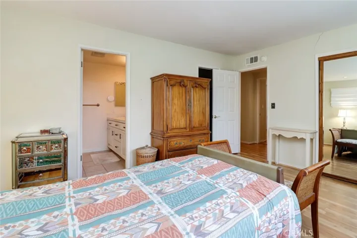 28613 Lomo Drive, Rancho Palos Verdes, California 90275