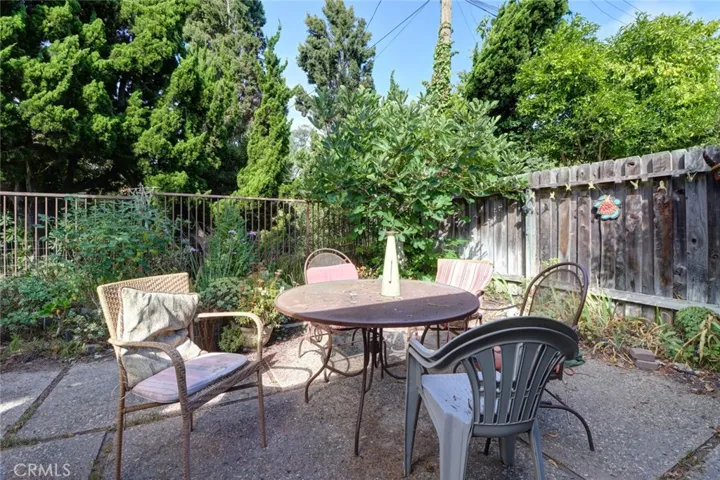 28613 Lomo Drive, Rancho Palos Verdes, California 90275