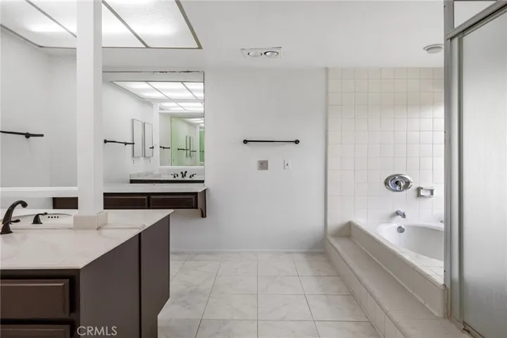 26452 Via Marina, Mission Viejo, California 92691