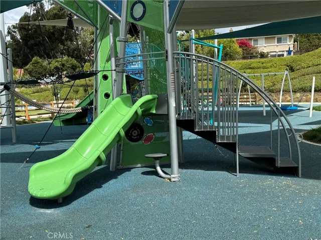 26452 Via Marina, Mission Viejo, California 92691