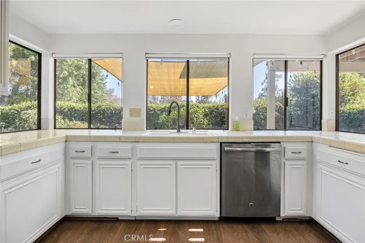 26452 Via Marina, Mission Viejo, California 92691