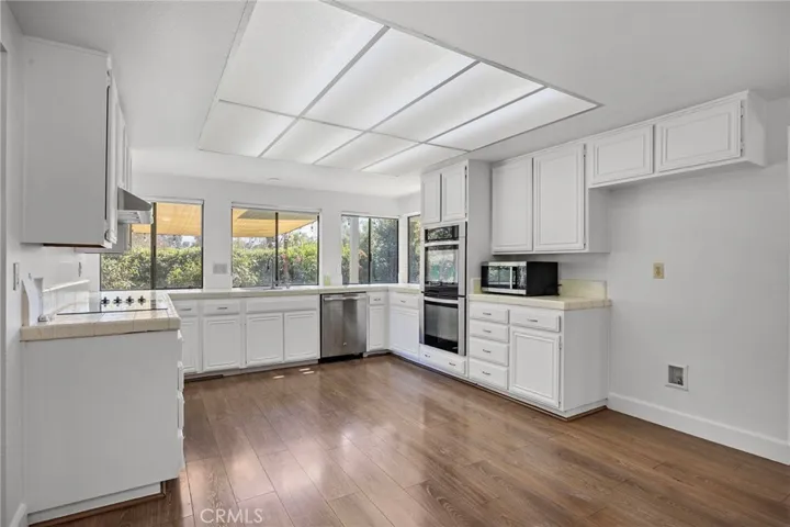 26452 Via Marina, Mission Viejo, California 92691