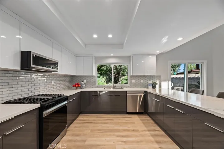 2087 Cushman Court, Simi Valley, California 93063