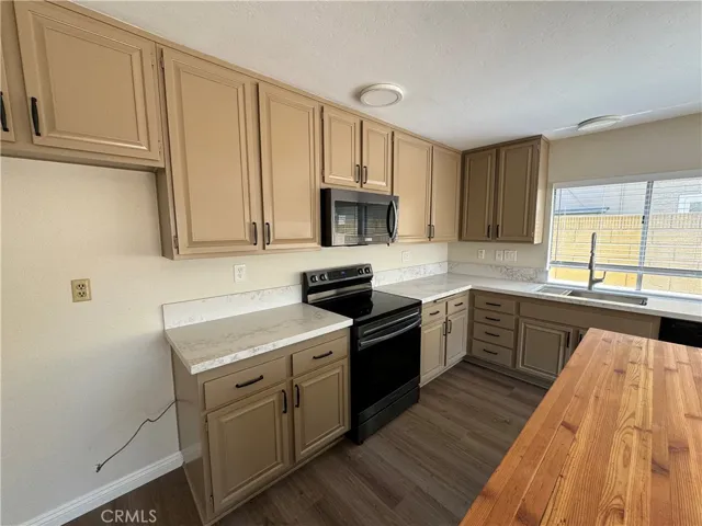 Kitchen with new countertops