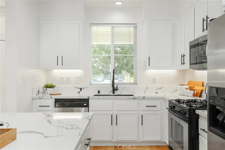 3601 W Chapman Lane, Inglewood, California 90305