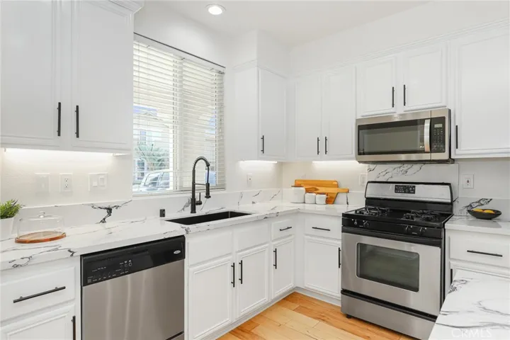 3601 W Chapman Lane, Inglewood, California 90305
