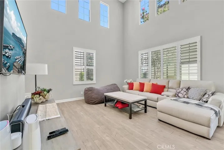 108 Barrington, Irvine, California 92618