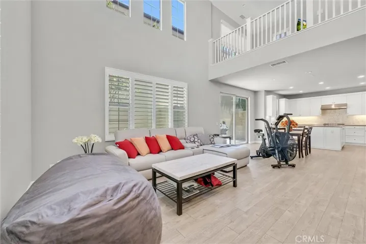 108 Barrington, Irvine, California 92618
