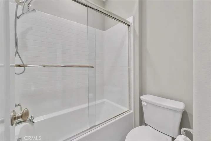 108 Barrington, Irvine, California 92618