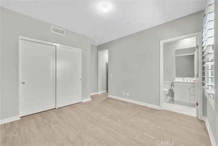 108 Barrington, Irvine, California 92618