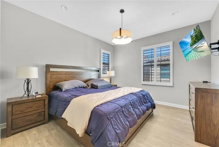 108 Barrington, Irvine, California 92618
