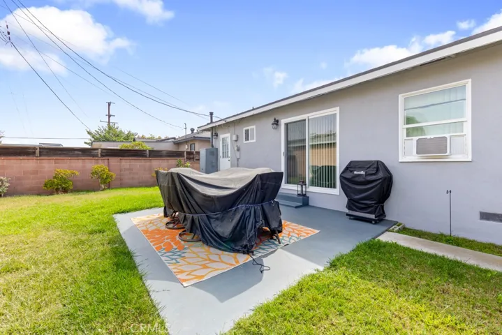 6341 Charlwood Street, Lakewood, California 90713
