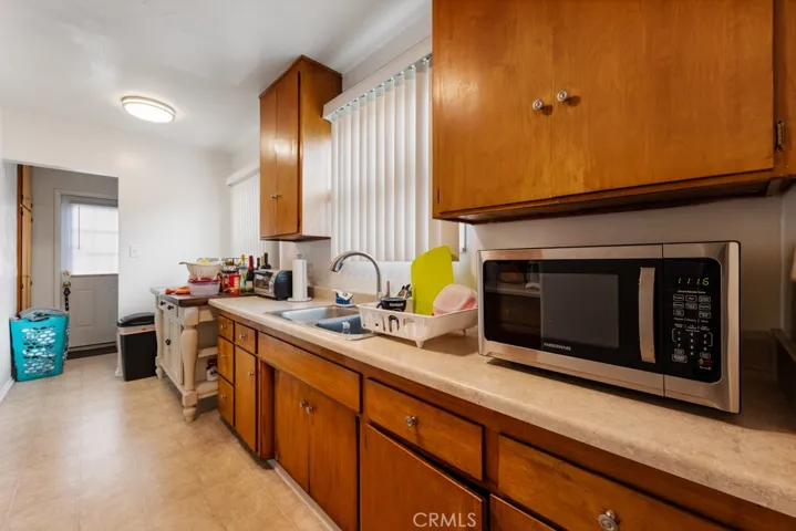 6341 Charlwood Street, Lakewood, California 90713