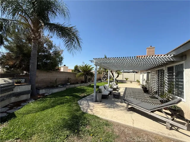2791 Plaza Serena Drive, Rialto, California 92377