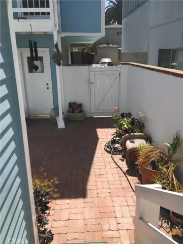 28 27th Avenue, Venice, California 90291