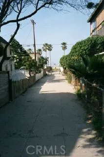 28 27th Avenue, Venice, California 90291