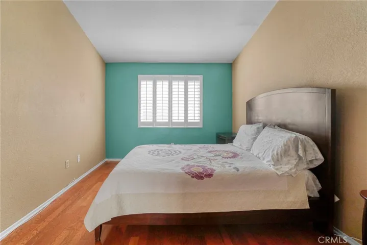 18736 Vista Del Canon B, Newhall, California 91321
