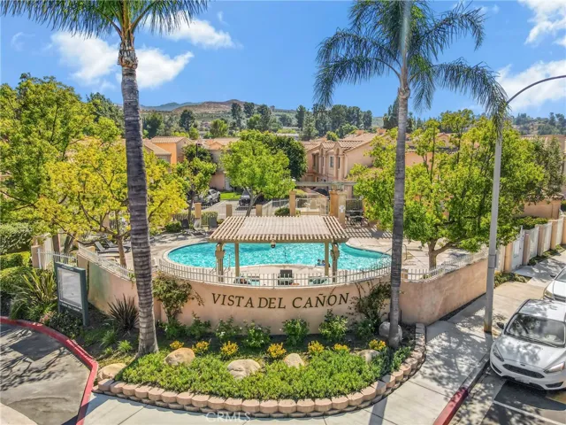 18736 Vista Del Canon B, Newhall, California 91321