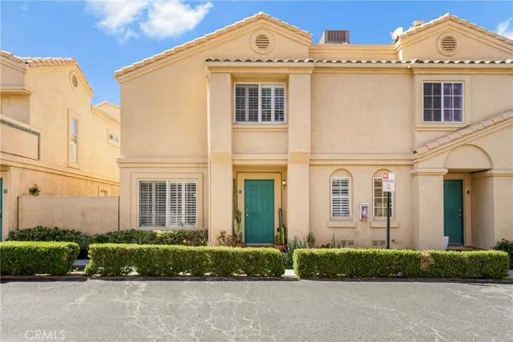 18736 Vista Del Canon B, Newhall, California 91321
