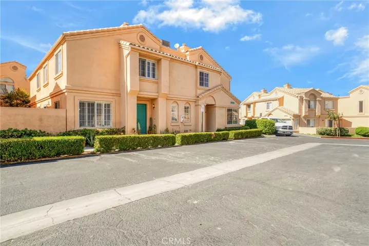 18736 Vista Del Canon B, Newhall, California 91321