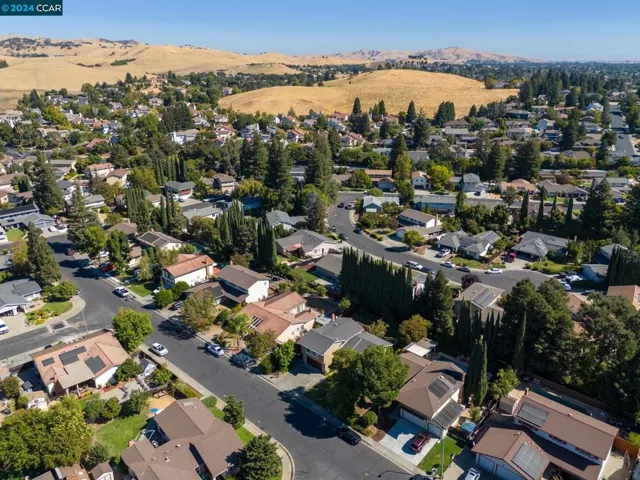 1824 Standish Way, Fairfield, California 94534