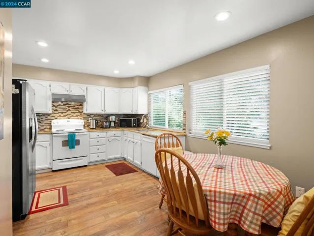 1824 Standish Way, Fairfield, California 94534