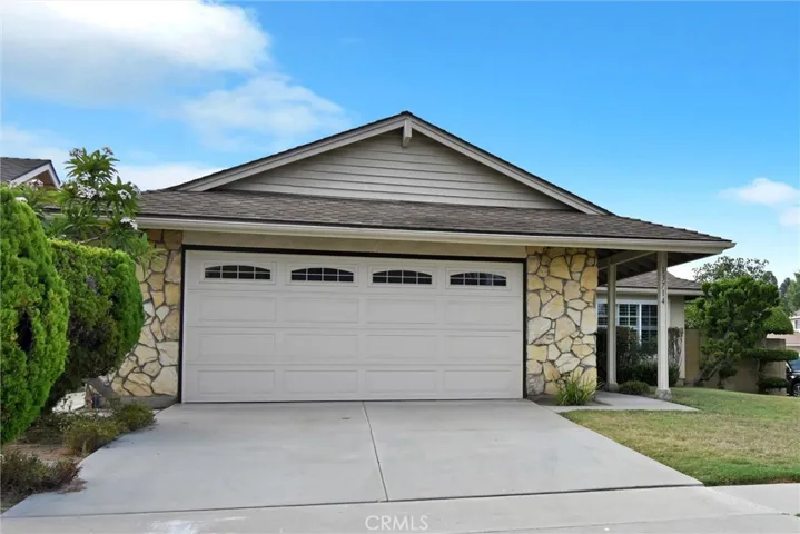 13714 Oak Crest Drive, Cerritos, California 90703