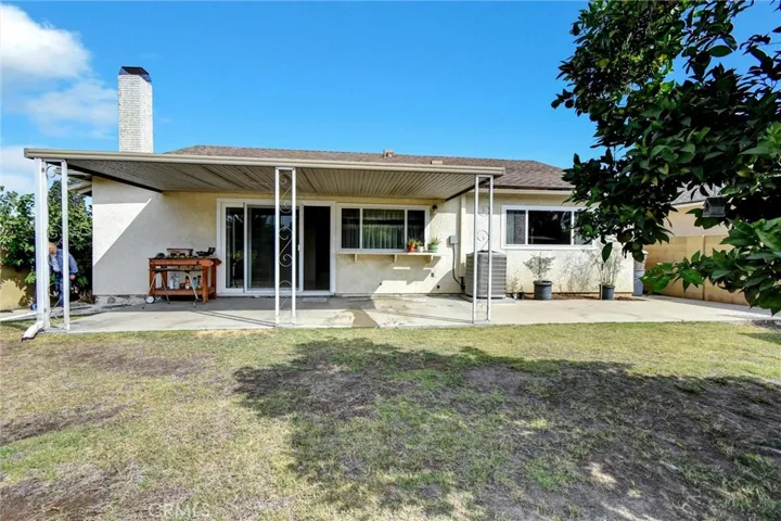 13714 Oak Crest Drive, Cerritos, California 90703