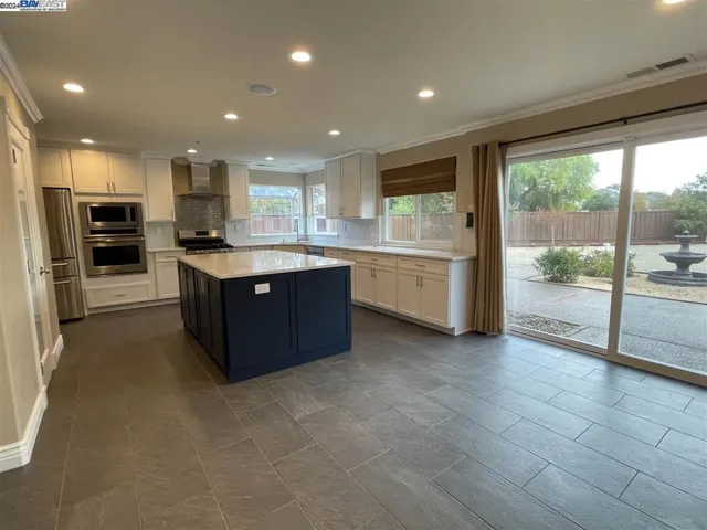 1393 Arrowhead Ave, Livermore, California 94551