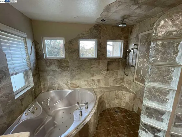 1393 Arrowhead Ave, Livermore, California 94551